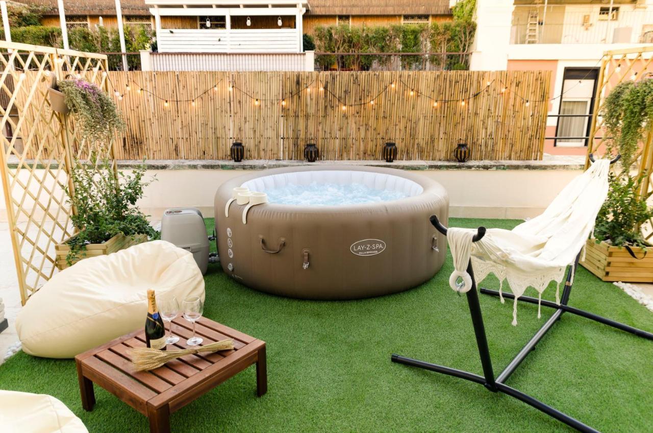 Apartament Apulialux Penthouse & Garden Con Spa In Centro Bari Zewnętrze zdjęcie