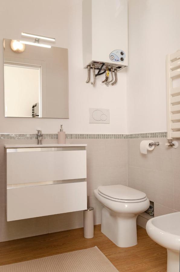 Apartament Apulialux Penthouse & Garden Con Spa In Centro Bari Zewnętrze zdjęcie