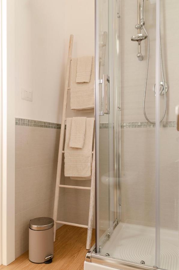 Apartament Apulialux Penthouse & Garden Con Spa In Centro Bari Zewnętrze zdjęcie